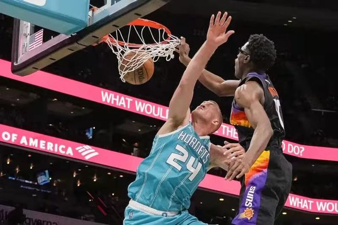 在高速弯的 在高速弯的